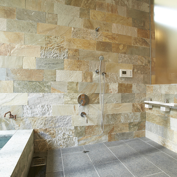 浴室　ヴィラ箱根　箱根町元箱根　掛け流し温泉のある別荘