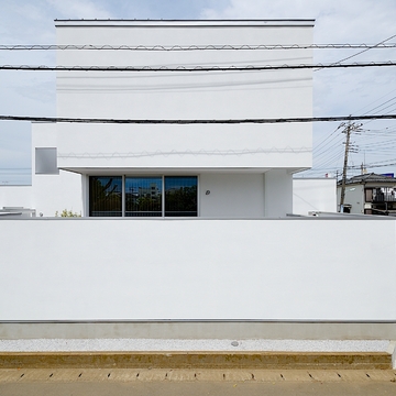 周辺環境との繋がりを抑制