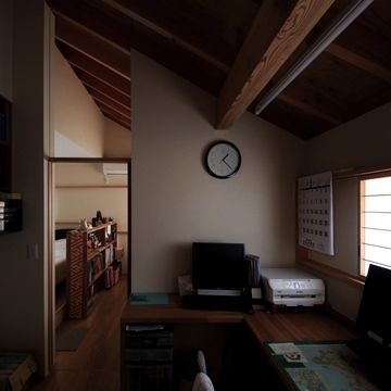 大屋根の家