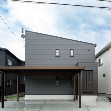 シンプルにまとめた外観