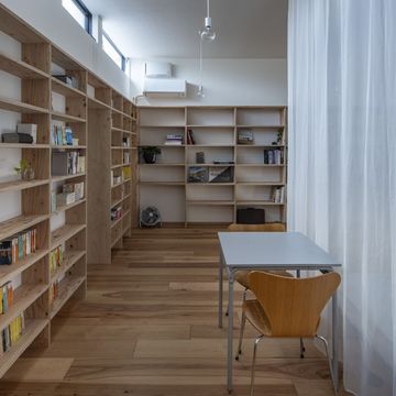 小さなダイニングコーナー。