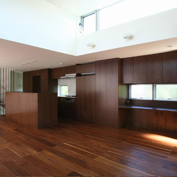 北側に収納ゾーンを設けたLDK