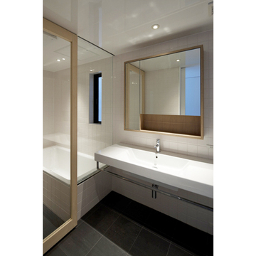 洗面と浴室を広く見せる