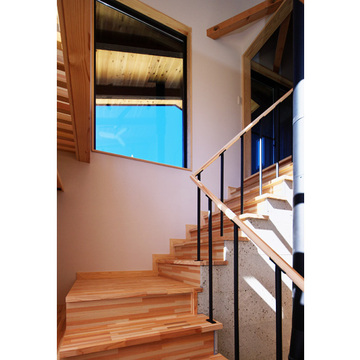 集成材で作った階段