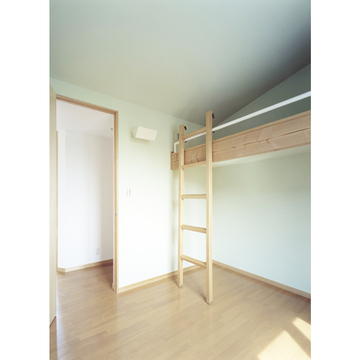 ロフトのある子供室