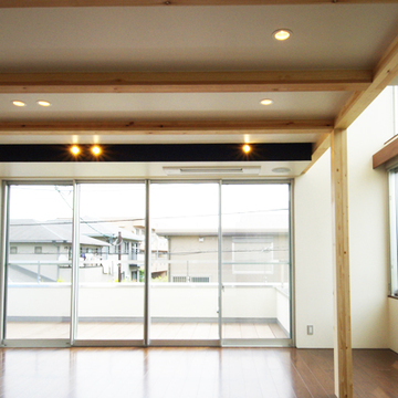 2階テラスとリビングとのつながり