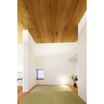 開閉式の引き戸で区切られた1階和室