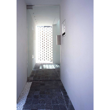 どこまでが外部？内部？中間領域としての玄関土間