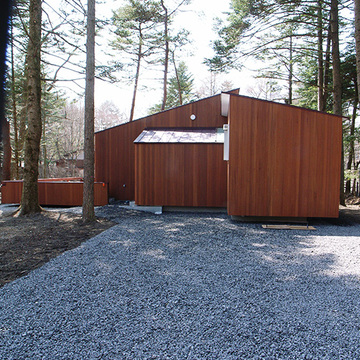 木目調の外壁で統一