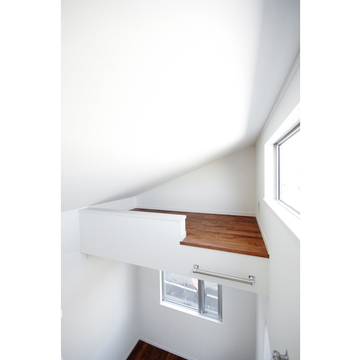 隙間スペースを活用したロフト