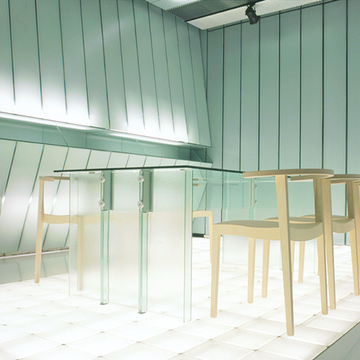 光の反射を楽しむ