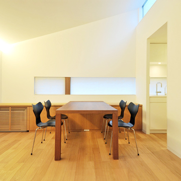 リビングダイニングのカウンター収納