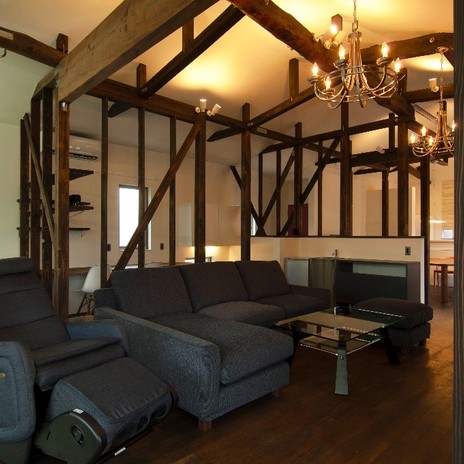 広いLDKでも床下循環換気や小屋裏強制換気で夏も冬も快適に広いLDKでも床下循環換気や小屋裏強制換気で夏も冬も快適に