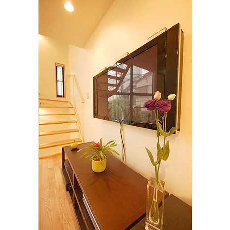 壁掛けテレビでスペースを活用