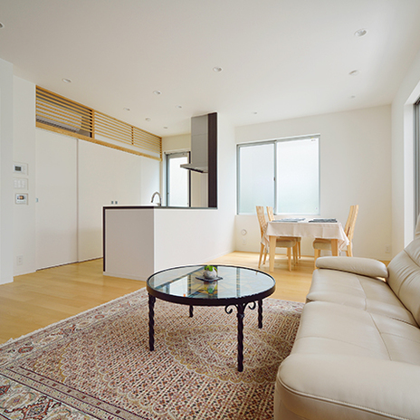 家族の顔が見える広々LDK