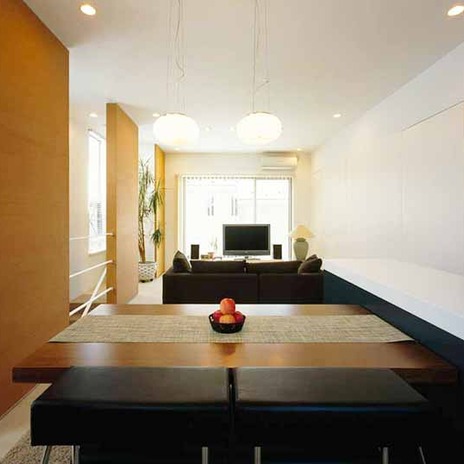 広々とした奥行きのリビング