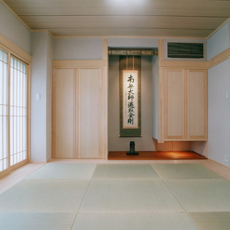 床の間を備えた純和風の和室
