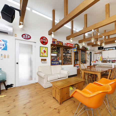 趣味を贅沢に盛り込んだ、ホビールームを兼ねたLDK