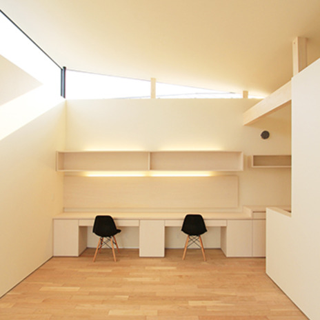 セカンドリビング　床材：チェリー無垢材