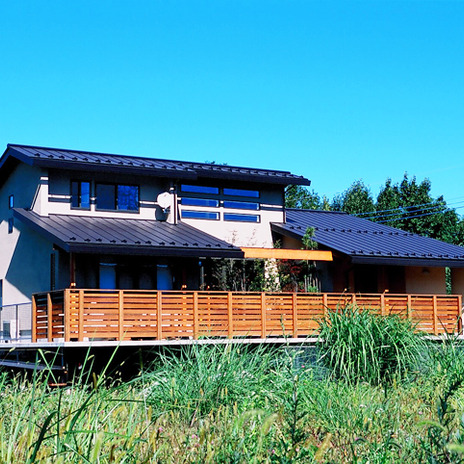 採光も考慮した外壁