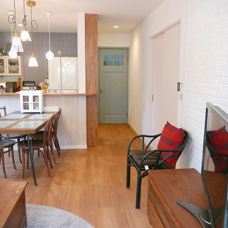 カフェ風の落ち着いた雰囲気のリビング