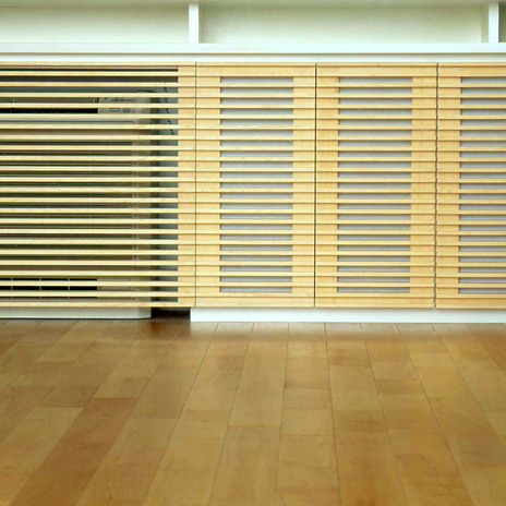 各室、作り付けの家具とエアコンの吹き出し口のデザインを統一