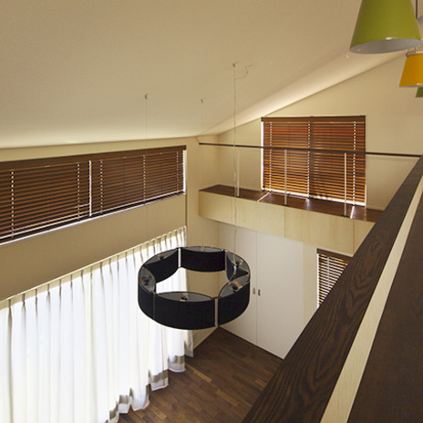 2Ｆカウンターから見下ろすLDK