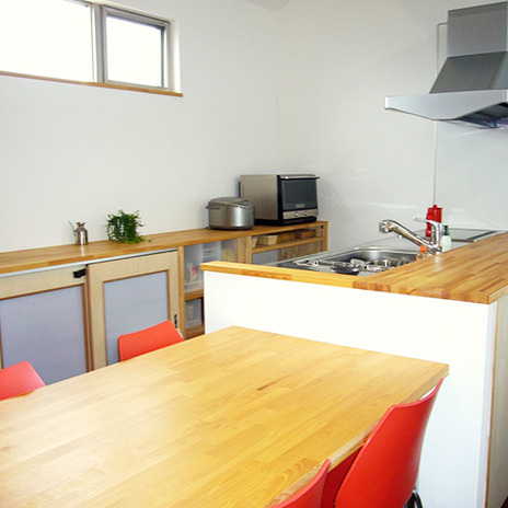 キッチン　R屋根のガレージハウス