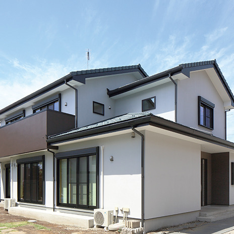 和風で厳格な外観