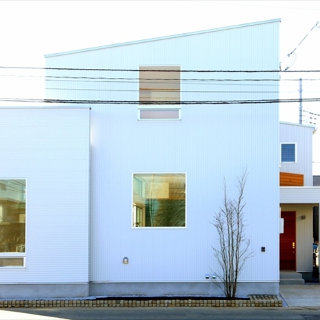 金属サイディング仕上げの外観