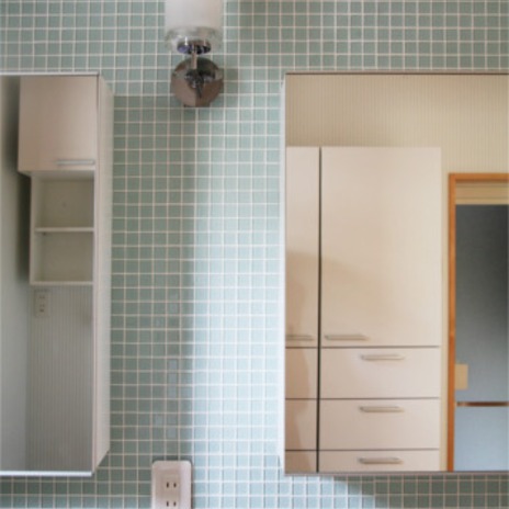 気分が華やぐパステルブルーのタイル