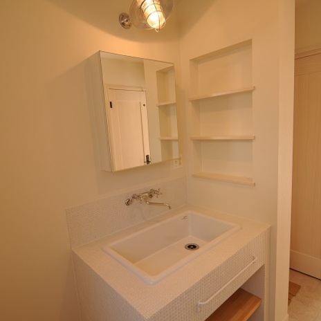 パウダールーム