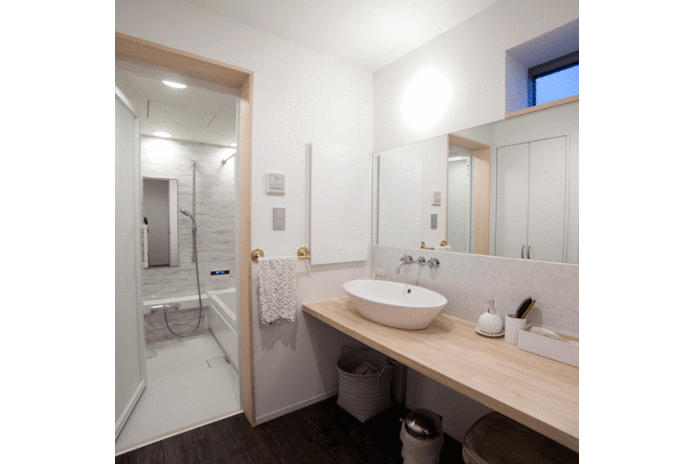 白で統一されたパウダールーム