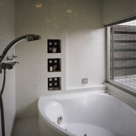 開放的なバスルーム