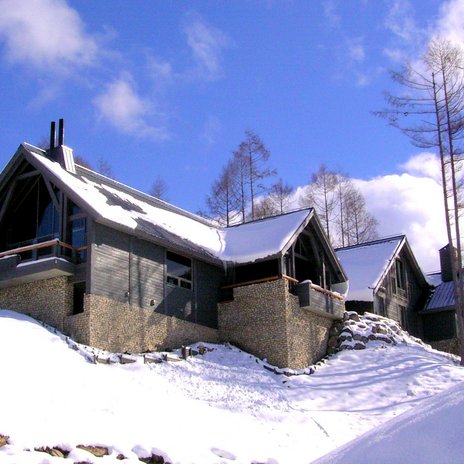 水上高原のヴィラ｜建物外観