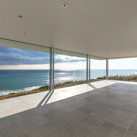 水平線の家｜リビングダイニング