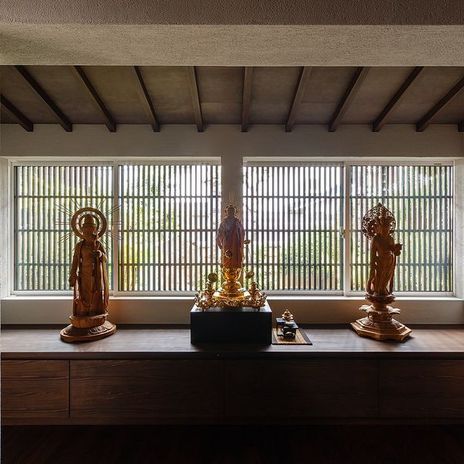 仏像の展示コーナー