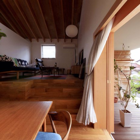 アリンコの巣穴