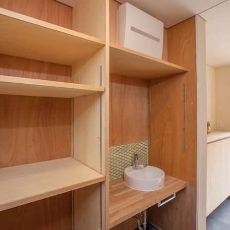 シューズクローク手洗い付き