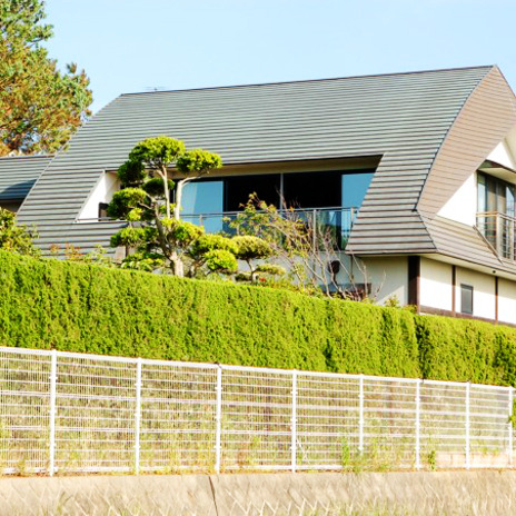 銅板葺きの屋根