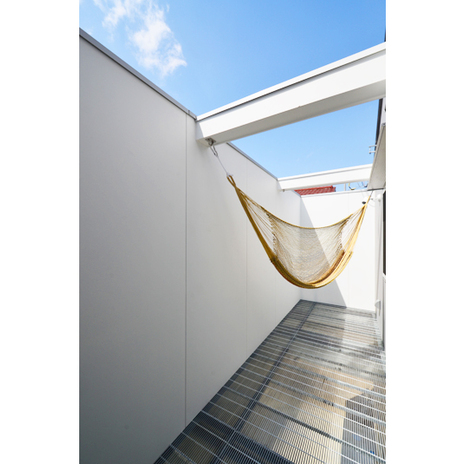 グレーチング床のドライエリア