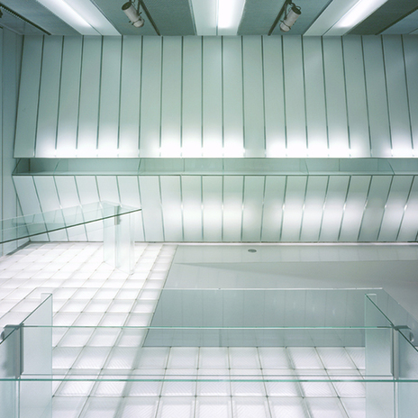 非日常的な光のタイル