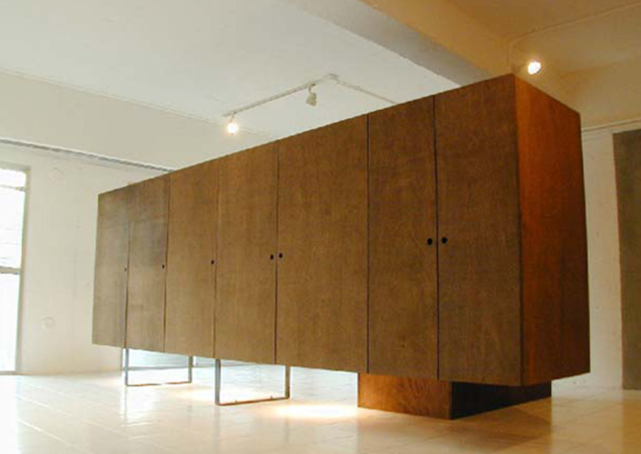 品川Kー家具だけで仕切る都会のスケルトンリフォームー