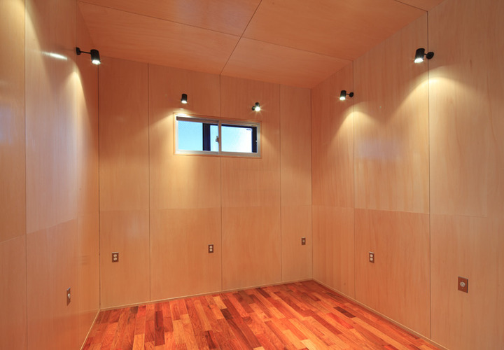 こだわりのオーディオルームで趣味を楽しむ至福の空間