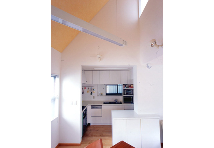 吹抜を活かす照明計画