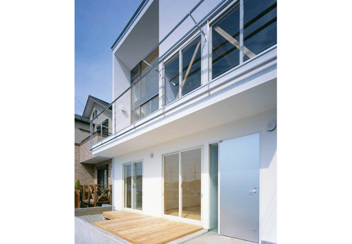 漆喰塗りの外観