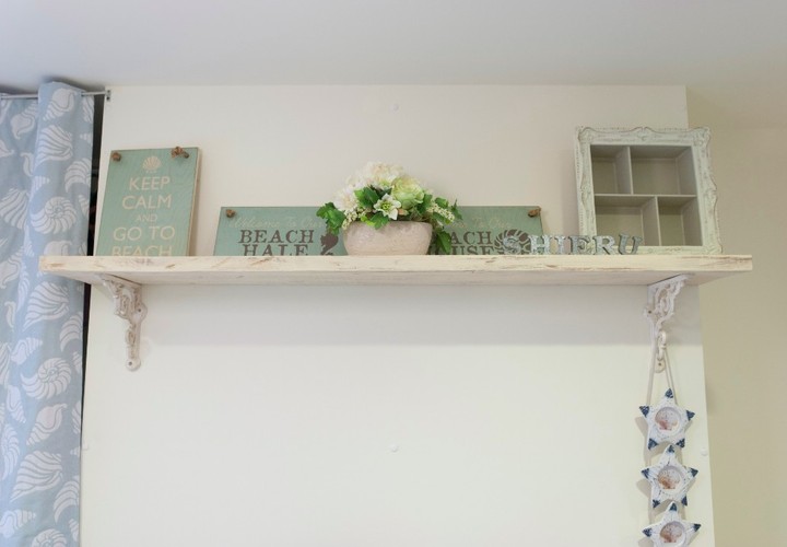 家のあちこちにお気に入りの雑貨をディスプレイ