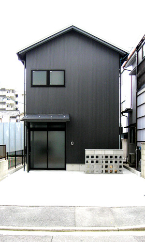 シンプルな切妻屋根