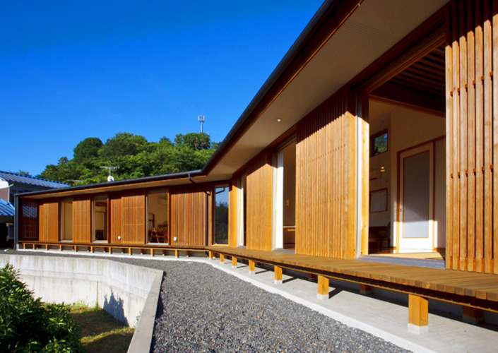 尾道 くの字の平屋