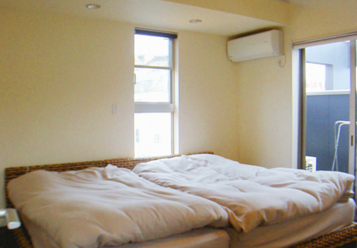 寝室にロフトを設けました